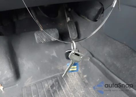 2003 Toyota Matrix Standard из США, поврежденный, VIN 2T1KR32E93C079042